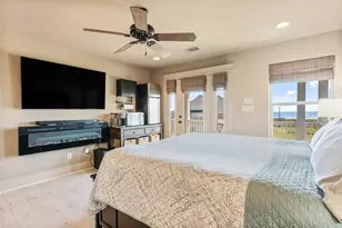 804 Sombrero Dr, Crystal Beach, TX 77650 - Photo 22