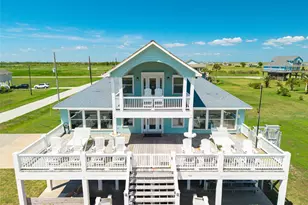 804 Sombrero Dr, Crystal Beach, TX 77650 - Photo 2