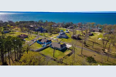 308 Resort Drive, Livingston, TX 77351 - Photo 32