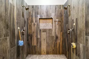 308 Resort Dr, Livingston, TX 77351 - Photo 16