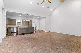 308 Resort Dr, Livingston, TX 77351 - Photo 8