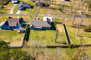 308 Resort Dr, Livingston, TX 77351 - Photo 30