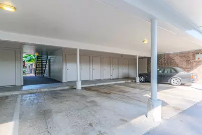 7575 Katy Freeway #143, Houston, TX 77024 - Photo 18