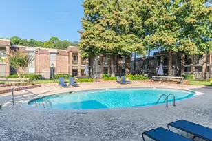 7575 Katy Fwy, Houston, TX 77024 - Photo 20