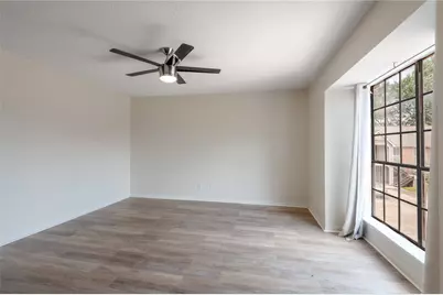 2402 Sycamore Avenue #D6, Huntsville, TX 77340 - Photo 10