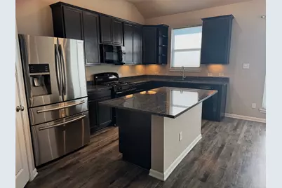 163 Emery Oak Way, Huntsville, TX 77320 - Photo 4