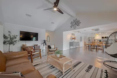 9526 Sandy Lane, Manvel, TX 77578 - Photo 10
