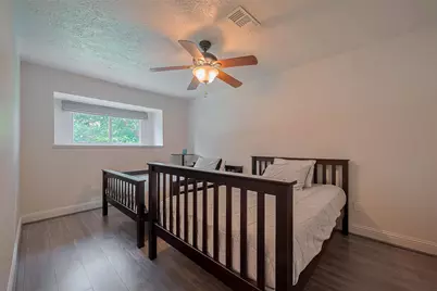 9526 Sandy Lane, Manvel, TX 77578 - Photo 20