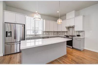 2818 Grand Fountains Drive #B, Houston, TX 77054 - Photo 8