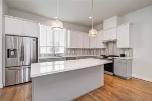 2818 Grand Fountains Dr, Houston, TX 77054 - Photo 8