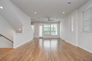 2818 Grand Fountains Dr, Houston, TX 77054 - Photo 14