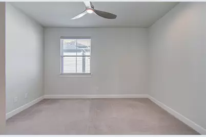 2818 Grand Fountains Drive #B, Houston, TX 77054 - Photo 26