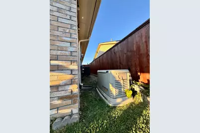 1310 Sudbury Drive, Pasadena, TX 77504 - Photo 34