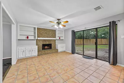 3702 Ember Spring Drive, Houston, TX 77339 - Photo 2