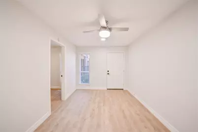 2703 Mason Street #2BD, Houston, TX 77006 - Photo 6