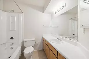 1660 W T C Jester Blvd, Houston, TX 77008 - Photo 4
