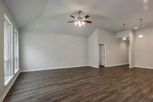 212 Rd 6613, Dayton, TX 77535 - Photo 8