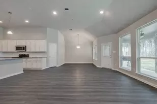 212 Rd 6613, Dayton, TX 77535 - Photo 16