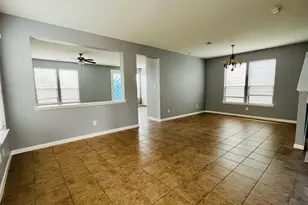 19035 Buckner Ct, Houston, TX 77073 - Photo 2