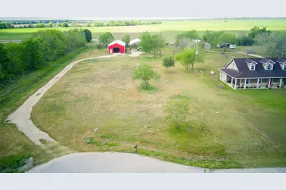 9726 Surrey Lane, Richmond, TX 77469 - Photo 14
