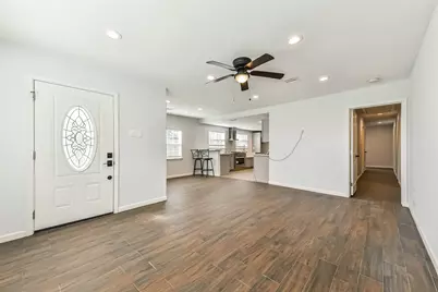 7341 Oak Hill Drive, Houston, TX 77087 - Photo 6