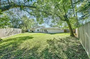 7341 Oak Hill Dr, Houston, TX 77087 - Photo 34