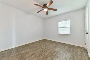 7341 Oak Hill Dr, Houston, TX 77087 - Photo 28