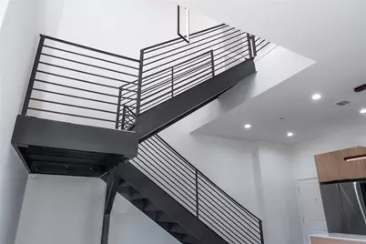 5614 Larkin #B, Houston, TX 77007 - Photo 8