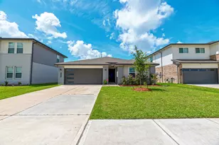 246 Dusty Bridle Ln, Rosharon, TX 77583 - Photo 2