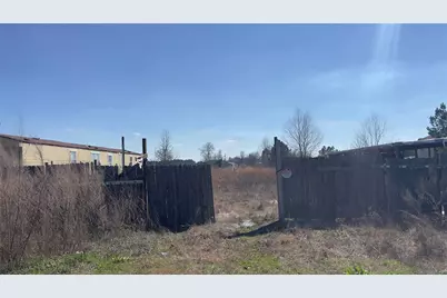 905 County Road 5023, Cleveland, TX 77327 - Photo 2