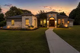 8992 Windjammer Ln, Montgomery, TX 77316 - Photo 1