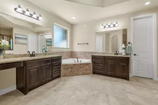 8992 Windjammer Ln, Montgomery, TX 77316 - Photo 24