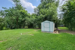 5606 Willow Glen Dr, Houston, TX 77033 - Photo 28
