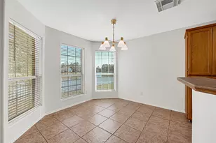 1630 Trail Oaks Ct, Houston, TX 77339 - Photo 10