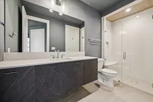 5824 Winsome Ln, Houston, TX 77057 - Photo 24