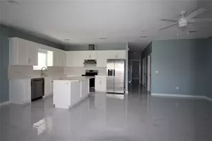 956 County Rd 281, Alvin, TX 77511 - Photo 2