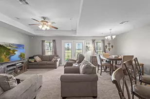 4085 Lake Arthur Dr, Port Arthur, TX 77642 - Photo 4