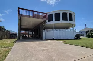 22101 Lampasas Dr, Galveston, TX 77554 - Photo 24