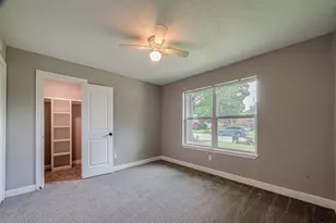 3407 Coachlight Ln, Baytown, TX 77521 - Photo 14