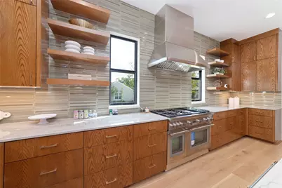 5200 Beech Street, Bellaire, TX 77401 - Photo 18