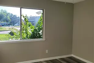 15407 Runswick Dr, Houston, TX 77062 - Photo 14