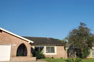 15407 Runswick Dr, Houston, TX 77062 - Photo 34