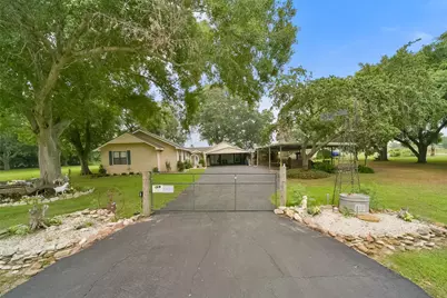 13710 Mueck Road, Needville, TX 77461 - Photo 2