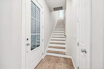 810 Glowing Dawn Drive, Houston, TX 77018 - Photo 20