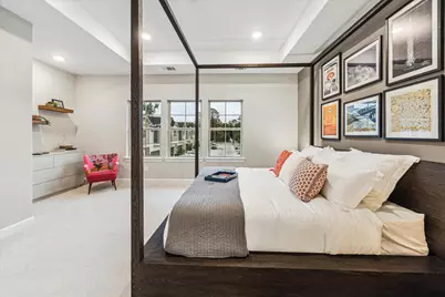 810 Glowing Dawn Drive, Houston, TX 77018 - Photo 24