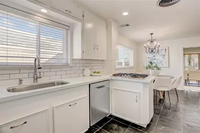 9218 Kapri Lane, Houston, TX 77025 - Photo 6