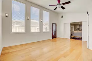 9218 Kapri Ln, Houston, TX 77025 - Photo 10