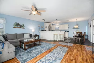 4123 7th St, Galveston, TX 77554 - Photo 2