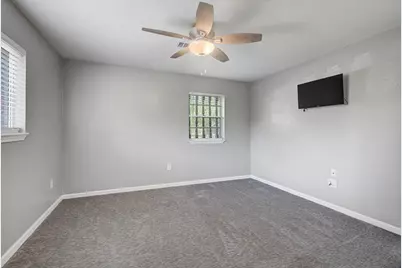 332 Crestwood Street, Clute, TX 77531 - Photo 16