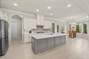 122 Coral Bells Ct, Conroe, TX 77304 - Photo 6